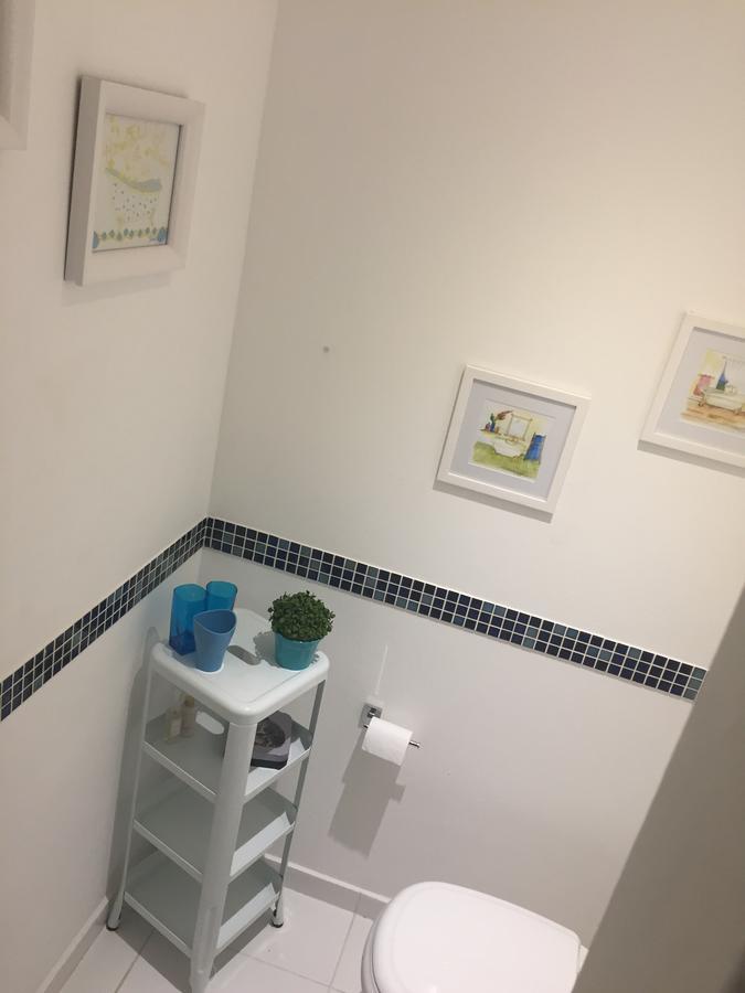 Cozy Blue House Villa Парати Екстериор снимка